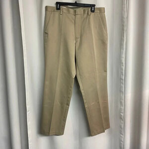 Dockers classic fit men’s khaki size w36/length 30
